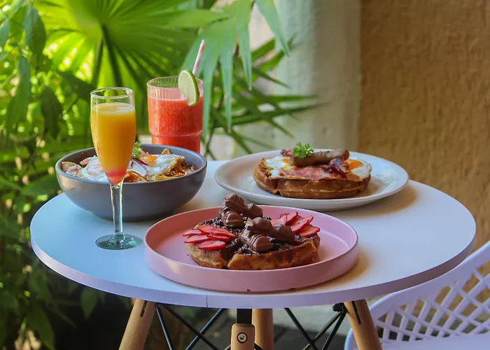 Chez Waffle Hotel